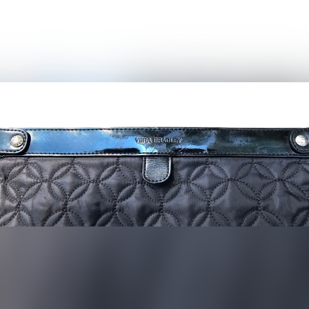 Vera Bradley Elegant Black Quilted Clutch Hinged Stays Open Pix In Natural Light - Picture 2 of 11